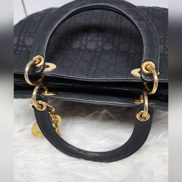 Lady Dior Medium - Picture 16 of 16
